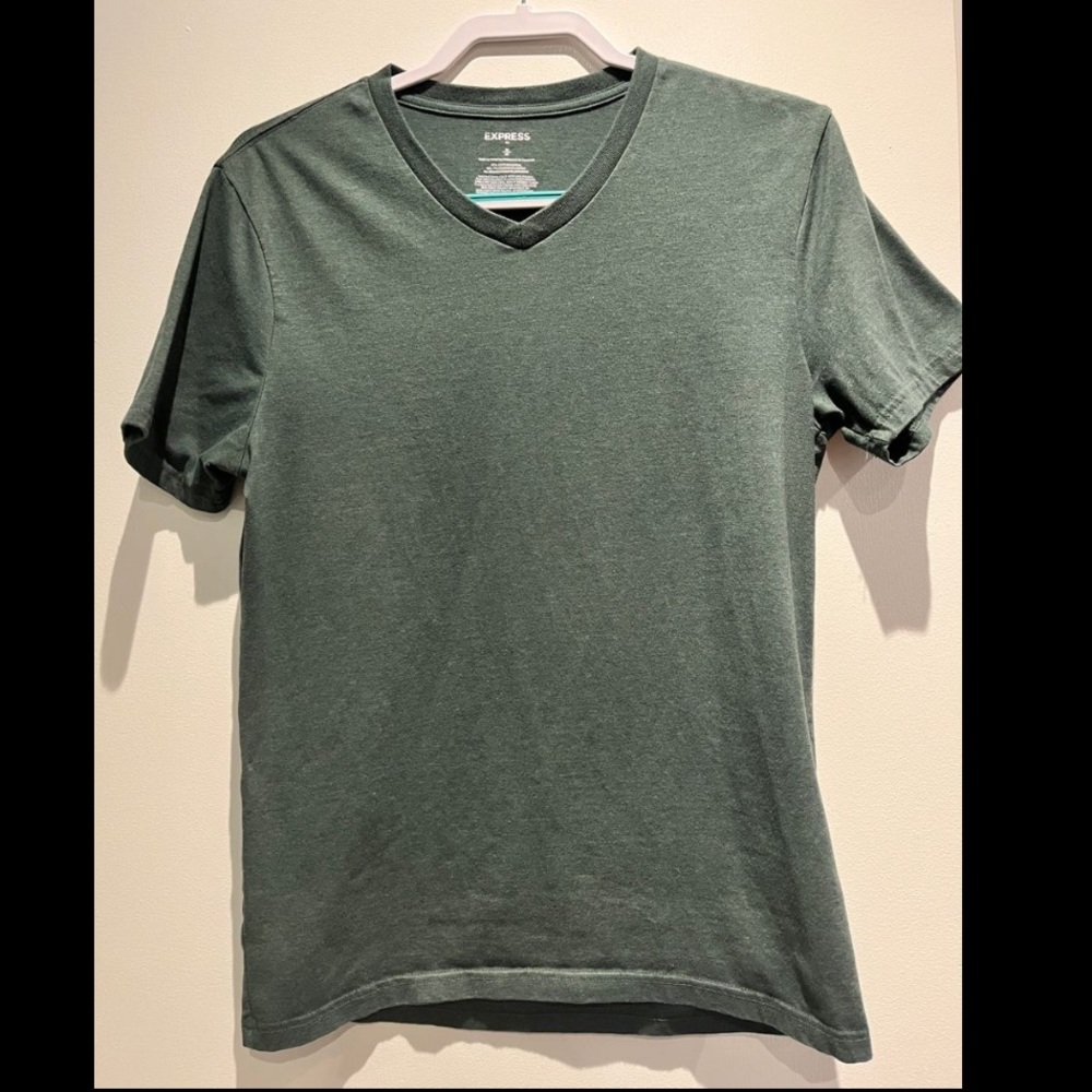 Express t-shirt